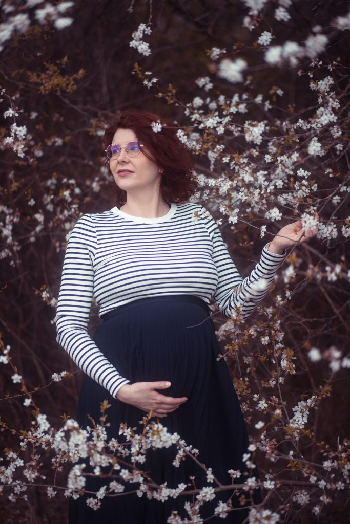 Maternity-Fotoshooting-Thueringen- Schwangerschaftsshooting-natuerlich-Jena-
