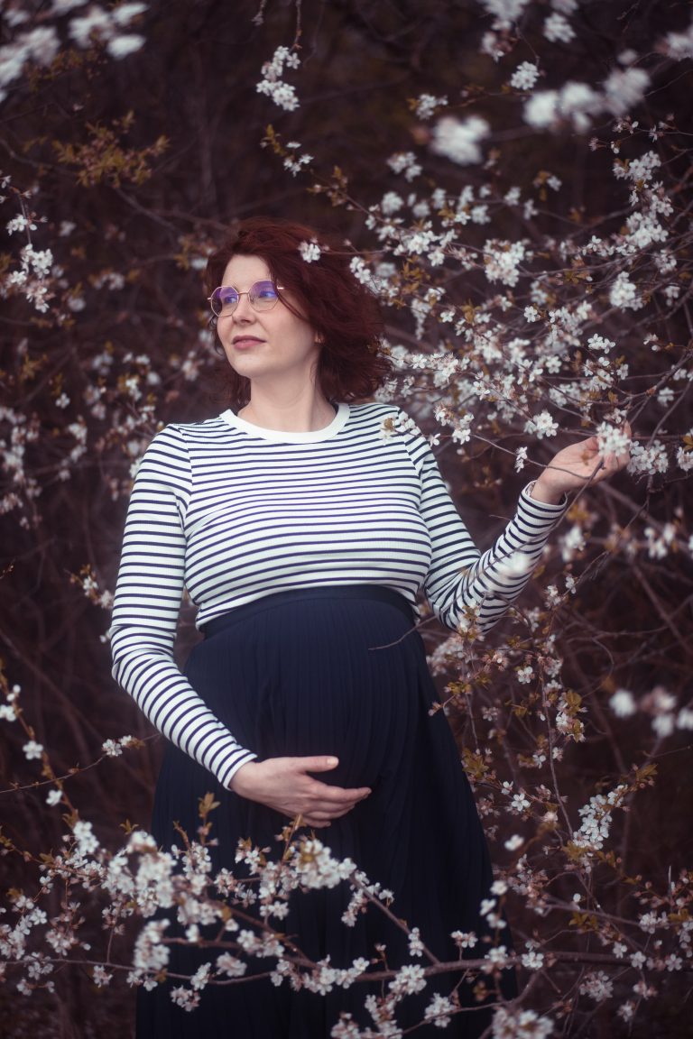 Maternity-Fotoshooting-Thueringen- Schwangerschaftsshooting-natuerlich-Jena-