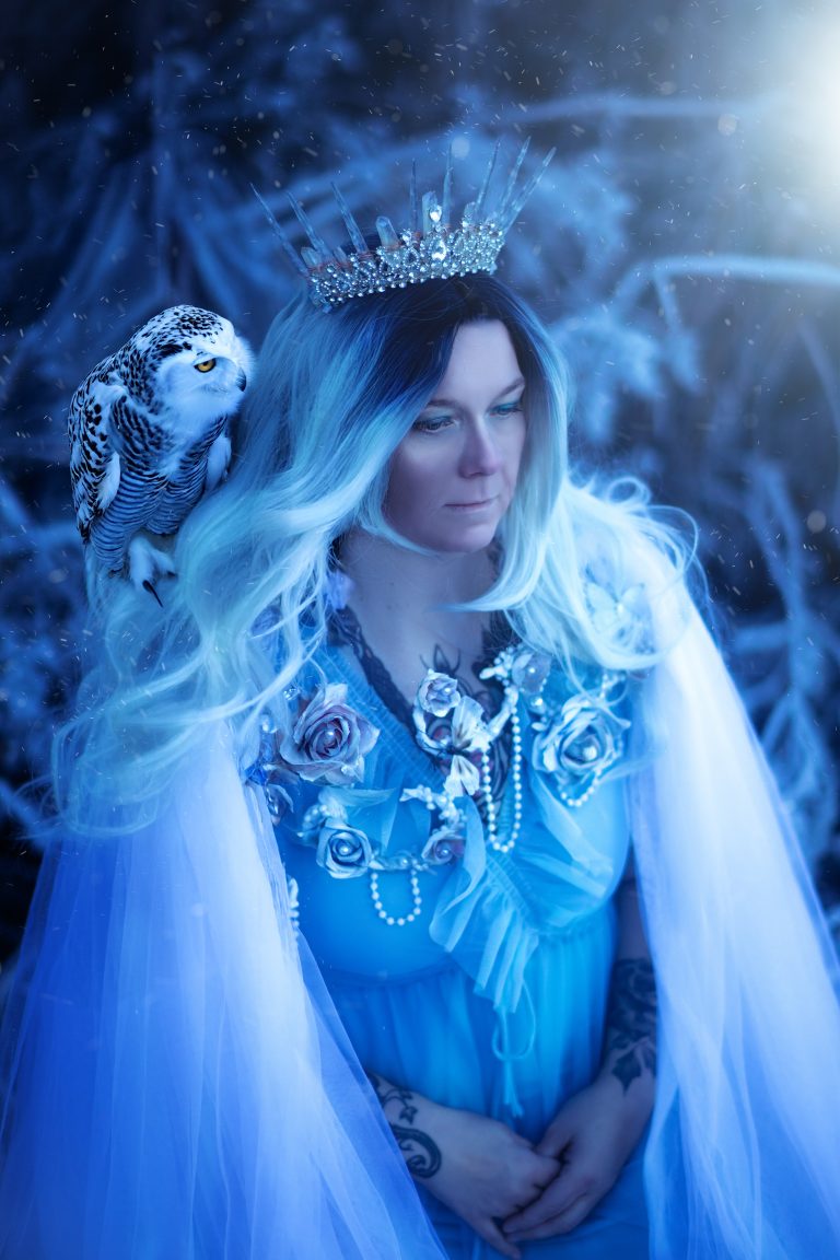 Fantasy Fotoshooting Eiskönigin - Fantasy Shooting Schneeeule Fantasy Fotografie Frozen Fotoshooting